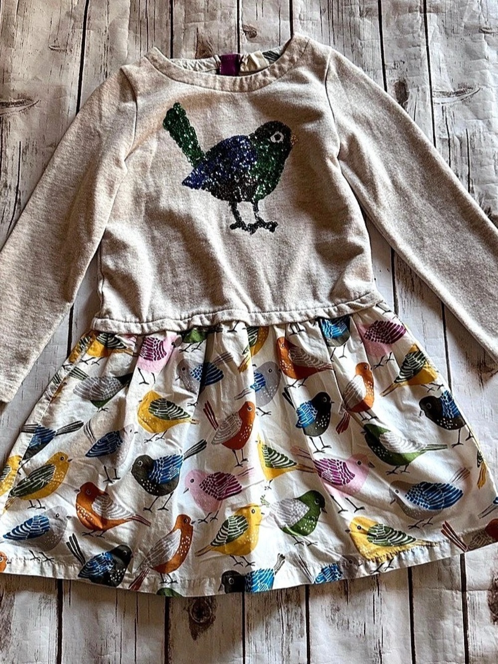 Mini Boden girls dress with sequin bird, fair pilling size 7-8Y